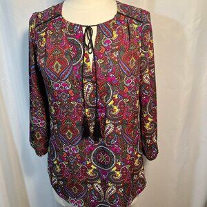 Ladies colorful top Size S